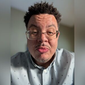 Meet your Posher, Christopher